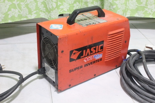 ตู้เชื่อมระบบอินเวอร์เตอร์ JASIC ขนาด160A สภาพพร้อมใช้งานอุปกรณ์ครบครับ