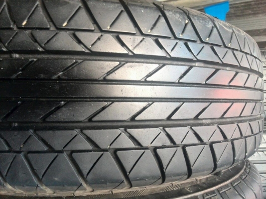 ขายยาง BRIDGESTONE TAXI PREMIUM 185-70-14 ปี12 ดอกหนา เนื้อนิ่ม ชุดละ 3,400 บาท