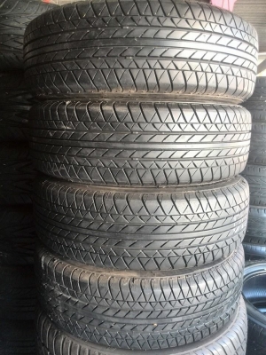 ขายยาง BRIDGESTONE TAXI PREMIUM 185-70-14 ปี12 ดอกหนา เนื้อนิ่ม ชุดละ 3,400 บาท