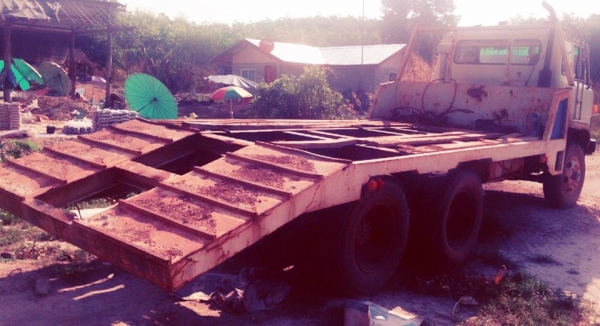 **ขายแล้วครับขอบคุณ Truck2hand ขาย MITSUBISHI FUSO-260 10ล้อ1เพลาท้ายลาดขึ้นแบคโฮ200 MITSU FN215K วางเครื่อง/เกียร์ HINO EK100-260HP (ลงเล่ม) เครื่องดี แรง แน่นดี เกียร์ดี เข้าง่าย ไม่หลุด ช่วงล่างแน่น คัสซีสวย ไม่ปะไม่ดาม หางเหล็กใหญ่ หนา แข็งแ **ขายแล้วครับขอบคุณ Truck2hand ขาย MITSUBISHI FUSO-260 10ล้อ1เพลาท้ายลาดขึ้นแบคโฮ200 MITSU FN215K วางเครื่อง/เกียร์ HINO EK100-260HP (ลงเล่ม) เครื่องดี แรง แน่นดี เกียร์ดี เข้าง่าย ไม่หลุด ช่วงล่างแน่น คัสซีสวย ไม่ปะไม่ดาม หางเหล็กใหญ่ หนา แข็งแ