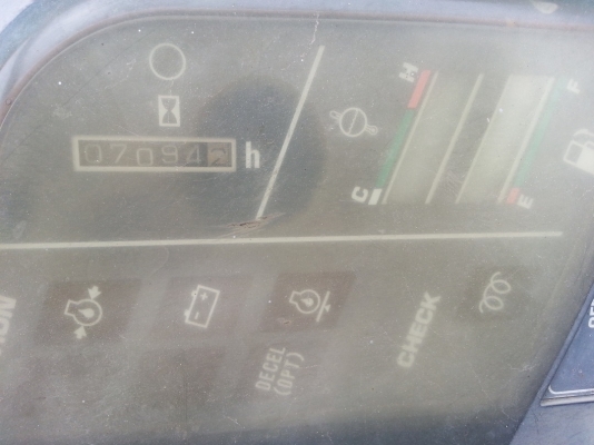แบคโฮเล็ก KOMATSU PC40-7 เก่าญี่ปุ่นแท้ แทรคเหล็กใหม่