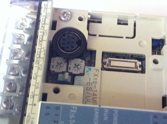 PLC ยี่ห้อ MITSUBISHI รุ่น FX1s-14MR ใช้ไฟได้ตั้งแต่ 100- 240 V. PLC ยี่ห้อ MITSUBISHI รุ่น FX1s-14MR ใช้ไฟได้ตั้งแต่ 100- 240 V.