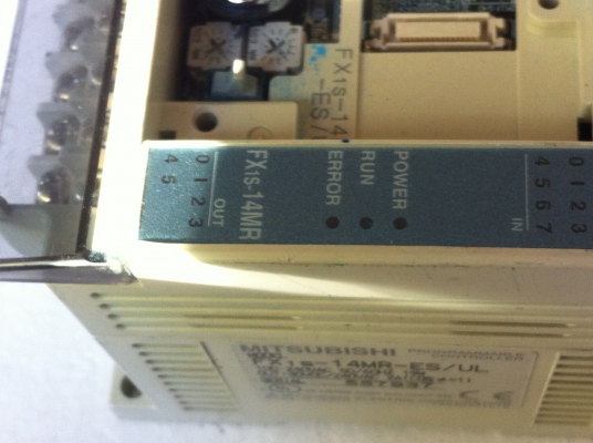 PLC ยี่ห้อ MITSUBISHI รุ่น FX1s-14MR ใช้ไฟได้ตั้งแต่ 100- 240 V. PLC ยี่ห้อ MITSUBISHI รุ่น FX1s-14MR ใช้ไฟได้ตั้งแต่ 100- 240 V.