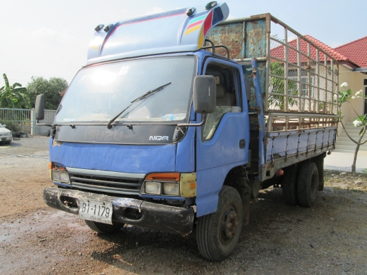 ISUZU-NQR66LX5T-71.เครื่อง4HF1.ยาว4,30เมตรครัชซีสวย.หลังF.หัวเก๋งต้องเก็บสี.ราคา340,000.