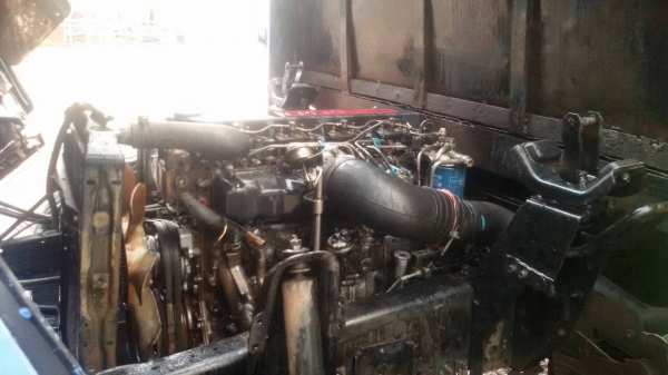 ISUZU-NQR66LX5T-71.เครื่อง4HF1.ยาว4,30เมตรครัชซีสวย.หลังF.หัวเก๋งต้องเก็บสี.ราคา340,000.