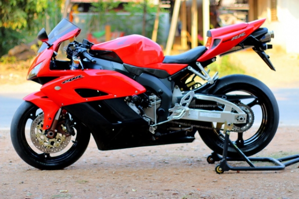 ขายCBR1000ปี2004-2005 สเป็คUSA อินวอยสรรพสามิตแท้