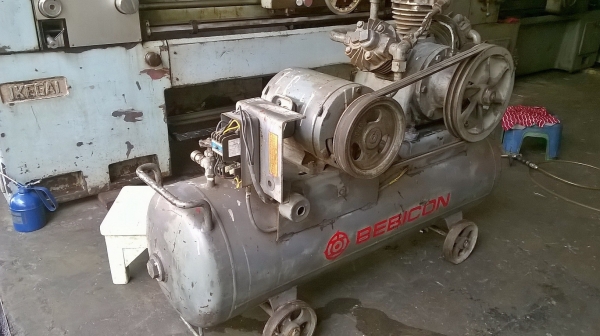 ขายปั้มลมญี่ปุ่นสวยๆถูกๆ 3 แรง 3 สูบน่ะ..รู้ยังจ้ะ ขายปั้มลมญี่ปุ่นสวยๆถูกๆ 3 แรง 3 สูบน่ะ..รู้ยังจ้ะ