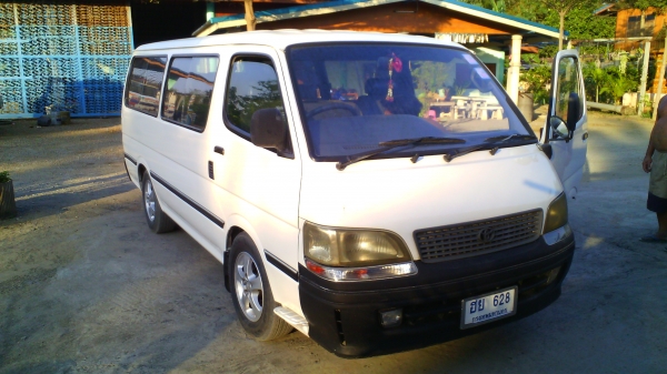 รถตู้มือสอง สภาพดีครับ