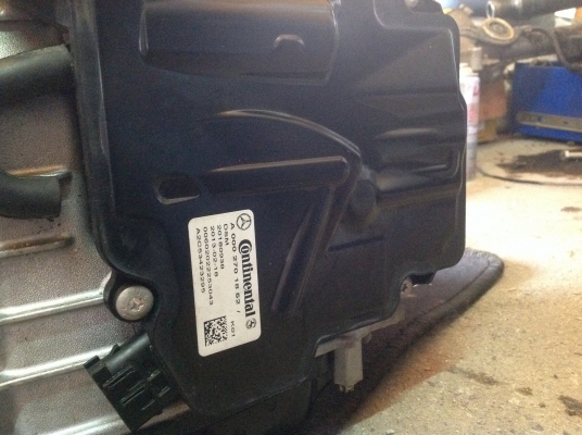 เกียร์ Benz 7 G Tronic No.722 908 0 อยู่ในเครื่องยนต์รหัส 651 924 รุ่น 250 CDI