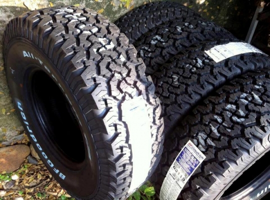 ยางใหม่BF Goodrich All-terrain 265 70 r16/265 75 r16/31 10.5 r15