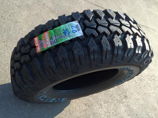 ยางใหม่ Maxxis Bighorn MT762 ขนาด 265 75 r16 ปี2015 ยางใหม่ Maxxis Bighorn MT762 ขนาด 265 75 r16 ปี2015