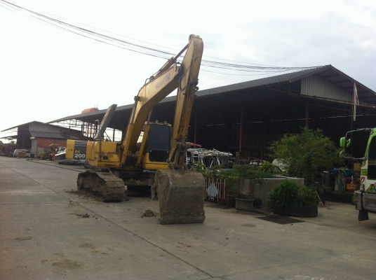 ขายแบ็คโคpc200รุ่น7 ขายแบ็คโคpc200รุ่น7