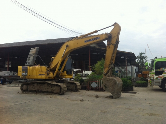 ขายแบ็คโคpc200รุ่น7 ขายแบ็คโคpc200รุ่น7