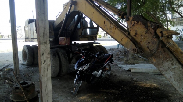 ขายรถแบคโคล้อยางPW100-1ถูกๆตามสภาพ