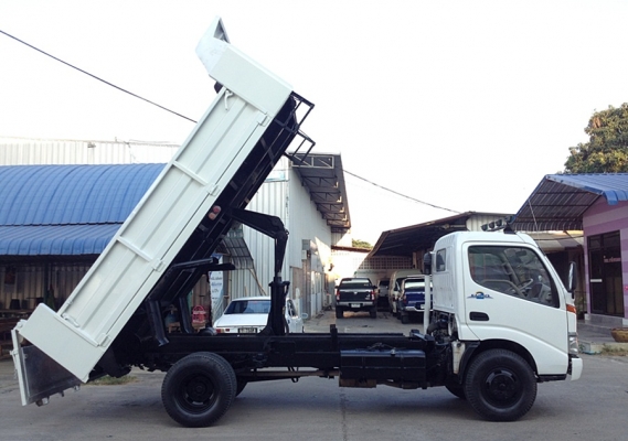 ขายแล้วครับ DUTRO 340 ปี48 รถออกห้างสวยพร้อมใช้งาน 082-3816797 ขายแล้วครับ DUTRO 340 ปี48 รถออกห้างสวยพร้อมใช้งาน 082-3816797