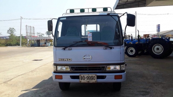 ขายด่วน รถหกล้อ  HINO  FC  4J  ปี 40 สภาพดีมากเดิมๆ  พร้อมใช้งาน  เอกสารพร้อม