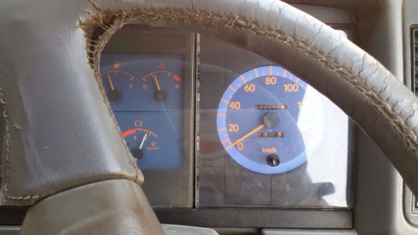 ขายด่วน รถหกล้อ  HINO  FC  4J  ปี 40 สภาพดีมากเดิมๆ  พร้อมใช้งาน  เอกสารพร้อม