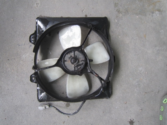 ขายอุปกรณ์รถตู้