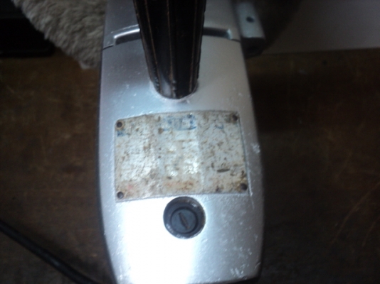 เครื่อขัดสี ทนถึก 1500บาท อ่านก่อนครับ เครื่อขัดสี ทนถึก 1500บาท อ่านก่อนครับ