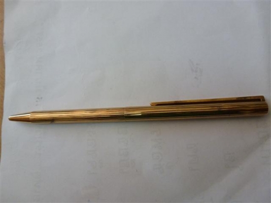 ปากกา dupont ด้ามทอง