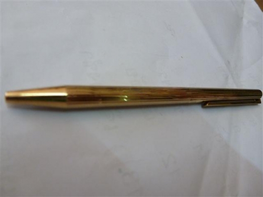 ปากกา dupont ด้ามทอง