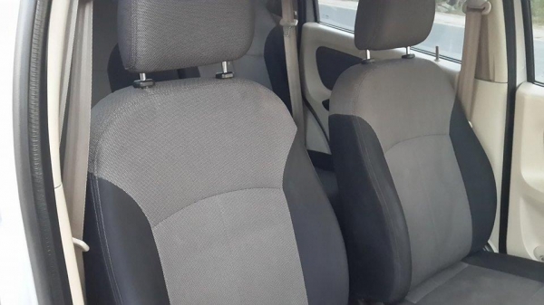 ขาย Naza forza รถปี 52 สีบรอนซ์เงินสวยๆ ราคา 98,000 บาท +++++++++ ขาย Naza forza รถปี 52 สีบรอนซ์เงินสวยๆ ราคา 98,000 บาท +++++++++