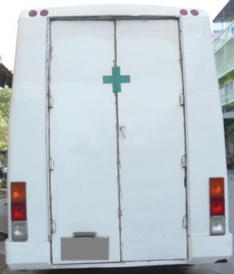 ขายรถบัส 6 ล้อ ตกแต่งพร้อม 850,000 บาท