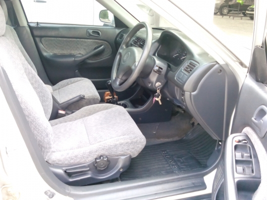 ซีวิคตาโตรถบ้านสวยๆ86000 ซีวิคตาโตรถบ้านสวยๆ86000