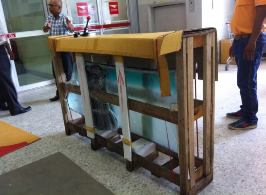 ขายอะไหล่เบ้นซ์ W108 และ W114 115 นิดหน่อยครับ