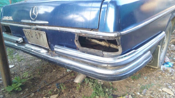 ขายอะไหล่เบ้นซ์ W108 และ W114 115 นิดหน่อยครับ