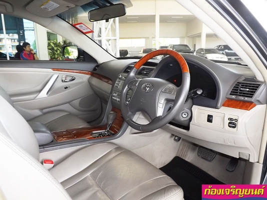 TOYOTA CAMRY 2.0G ปี 2011 TOYOTA CAMRY 2.0G ปี 2011