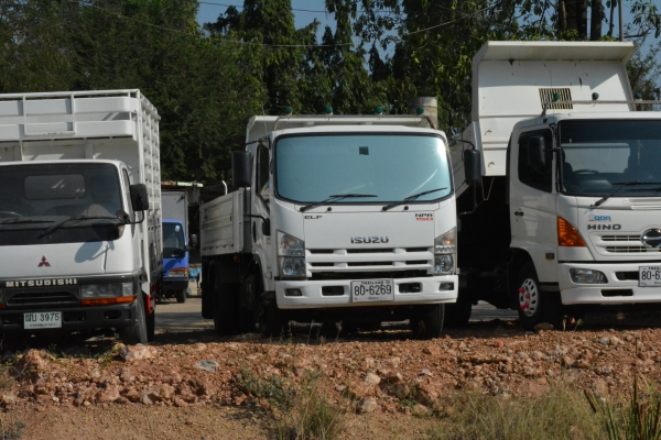 ISUZU NPR 150 hp กระบะดั้ม รถสวย