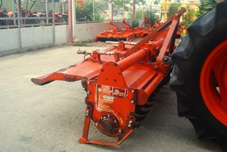 ขายรถไถKubota L4508DI สเปเชียล(4WD) พร้อมใบมีดหน้า และโรตารีช้าง