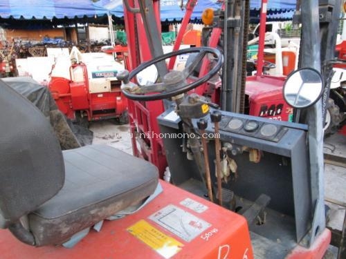 รถยกไฟฟ้า TOYOTA 2FB7 รหัสสินค้า : 12000915 หรือเพิ่มเติมไดที่ www.nihonmono.com รถยกไฟฟ้า TOYOTA 2FB7 รหัสสินค้า : 12000915 หรือเพิ่มเติมไดที่ www.nihonmono.com
