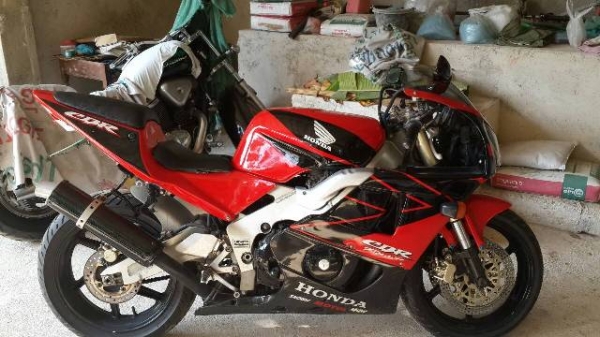 CBR400 ปี94 ทะเบียนแท้ครับโอนได้ทุกขนสงครับ