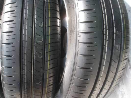 ขายล้อแม็กป้ายแดง New Mazda2 16"  สนใจติดต่อเล็กคลองสามครับ 081-3747940