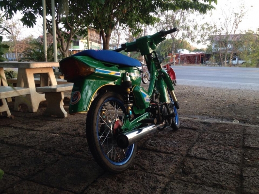 ขายราคาสุดท้าย Rc เเปลงดรีมคุรุ เครื่องเวฟ 100 สภาพสวยๆ ราคาสุดท้าย 5000 บาท ราคานี้งดต่อลอง(สีทำใหม่ ตระกร้าหน้าใหม่ เบาะหุ้มใหม่ น้ำมันเครื่องเปลี่ยนให้เเล้ว) ที่เหลือตามรูป สนใจ ทักเเชทหรือโทรสอบถาม 089-8054390 / 083-9008343 โอ๋ อยู่จังหวัด ลพบุรี