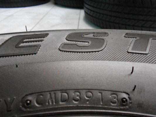 ขายล้อแม็ก Toyota Fortuner ขอบ 17 พร้อมยาง Bridgestone 265/65/17 ปี 13/เทิร์นได้ ใส่ฟรี ส่งฟรีค่ะ