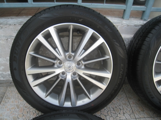 ขายล้อแม็กป้ายแดง toyota altis 16"สนใจติดต่อเล็กคลองสามครับ 081-3747940