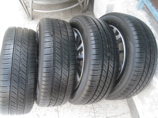 ขายล้อแม็กป้ายแดง toyota altis 16"สนใจติดต่อเล็กคลองสามครับ 081-3747940