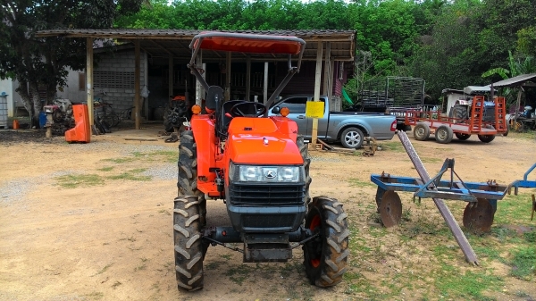 ขายรถไถ kubota 3408 2เพลา พร้อมใช้งาน