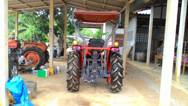 ขายรถไถ kubota 3408 2เพลา พร้อมใช้งาน ขายรถไถ kubota 3408 2เพลา พร้อมใช้งาน