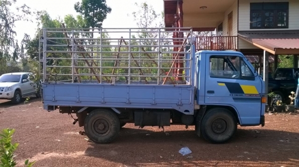 ขาย 4 ล้อ NKR ห้างแท้ ปี 38 เครื่องเดิม 88 แรงม้า คัสซีสวยจัดตลอดเส้น เกียร์สั้น เก๋งสวยไม่ผุ ยางเต็ม ทะเบียนพร้อมโอนครับ ขาย 4 ล้อ NKR ห้างแท้ ปี 38 เครื่องเดิม 88 แรงม้า คัสซีสวยจัดตลอดเส้น เกียร์สั้น เก๋งสวยไม่ผุ ยางเต็ม ทะเบียนพร้อมโอนครับ