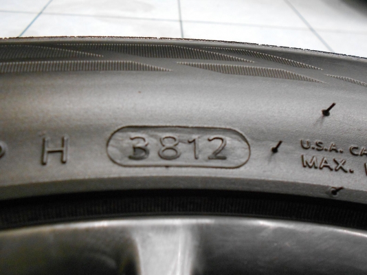 ขายล้อแม็ก Toyoya Altis ขอบ 16(4/100)พร้อมยาง Hankook 205/55/16 ปี 12/เทิร์นได้ ใส่ฟรี ส่งฟรีค่ะ ขายล้อแม็ก Toyoya Altis ขอบ 16(4/100)พร้อมยาง Hankook 205/55/16 ปี 12/เทิร์นได้ ใส่ฟรี ส่งฟรีค่ะ