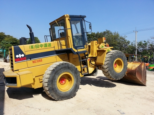 ขายด่วน ลดสุดๆ !! KOMATSU WA300-1 เก่านอกแท้ๆ