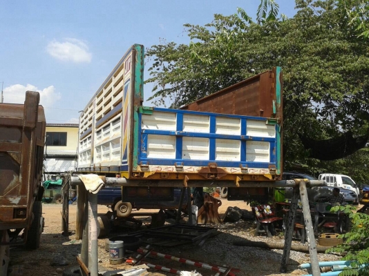 ขายกระบะดั้ม 10 ล้อ สภาพสวยยาว 7 เมตร ราคาต่อรองได้ครับ ขายกระบะดั้ม 10 ล้อ สภาพสวยยาว 7 เมตร ราคาต่อรองได้ครับ