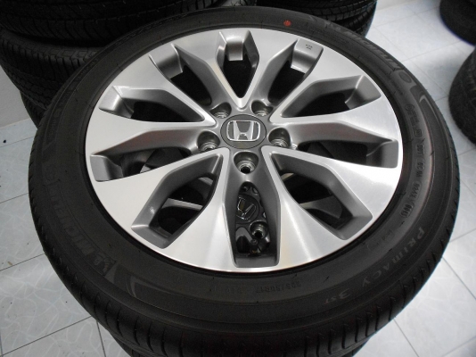 ขายล้อแม็ก Honda Accord G9 ขอบ 17 พร้อมยาง Michelin 225/50/17 ปี 13/เทิร์นได้ ใส่ฟรี ส่งฟรีค่ะ