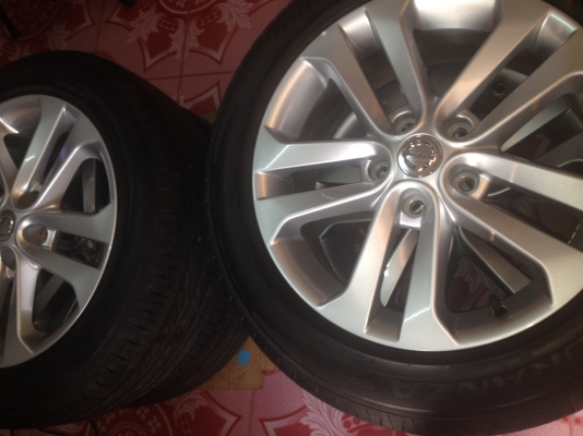 ขายล้อ Nissan Juke ตัวท๊อป พร้อมยางถอดป้ายแดง ล้อแม็กป้ายแดง juke ขอบ 17 พร้อมยางbridgestone Turanza 215 55 17 ยางลงพื้น 20 กม. ขายล้อ Nissan Juke ตัวท๊อป พร้อมยางถอดป้ายแดง ล้อแม็กป้ายแดง juke ขอบ 17 พร้อมยางbridgestone Turanza 215 55 17 ยางลงพื้น 20 กม.