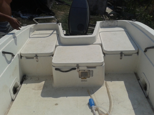 ขายเรือไฟเบอร์นำเข้า 19ฟุต