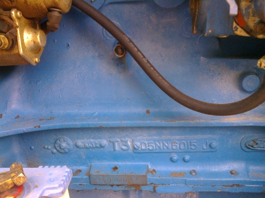 ขายด่วน รถไถ FORD 6600  แท้ๆ  เจ้าของไม่มีรถส่ง ช่วยค่ารถไปเลย20000เหลือ360000สุดๆ